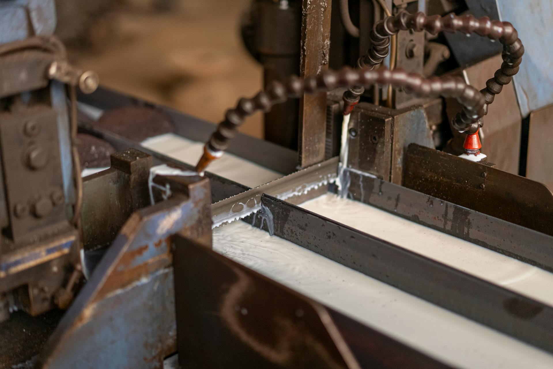 Customized<br>Sheet Metal Fabrication